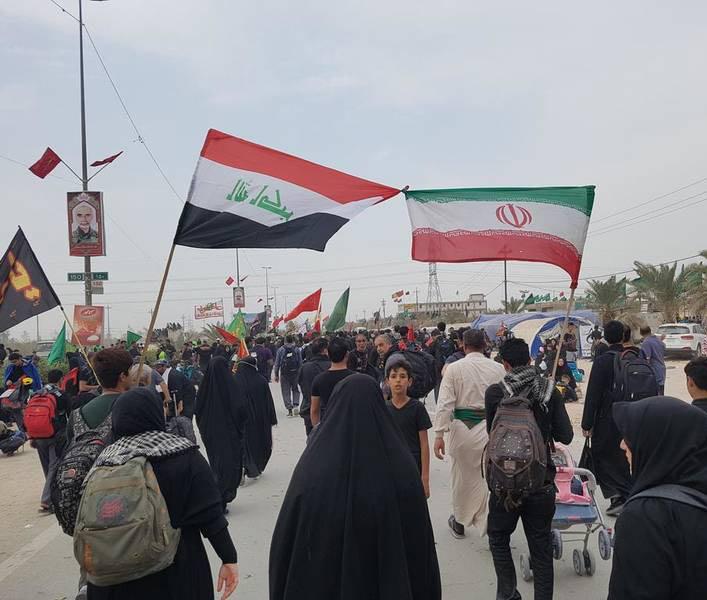 نائب عراقي يدعو لتخفيض تأشيرة الزوار الايرانيين