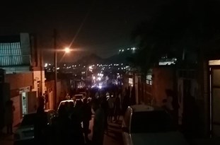 إنفجار في حي ” منبع آب ” يودي بحياة شخص وهدم منزلين