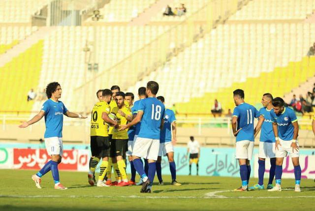 تعادل ثمین لإستقلال خوزستان في ختام النصف الاول من الدوري الايراني
