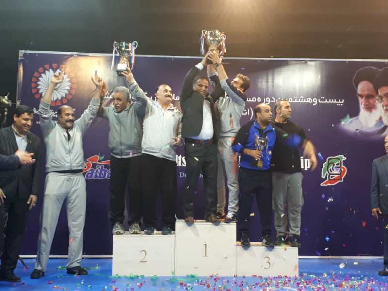 بعد 22 عام .. فريق ملاكمة خوزستان یفوز بالمرکز الأول في البلاد