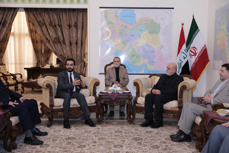 الحلبوسي يلتقي السفير الايراني في بغداد ويبارك ذكري انتصار الثورة الاسلامية