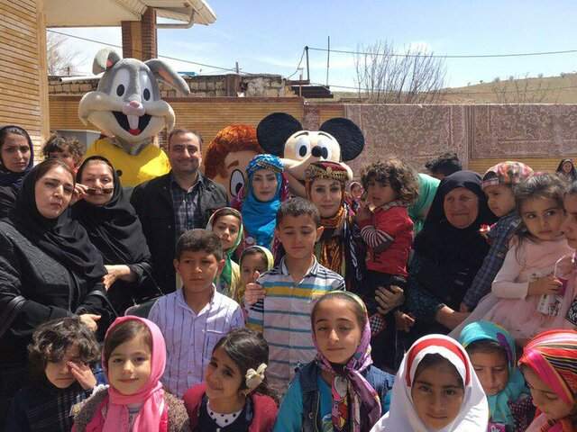 تدشين 25 روضة أطفال للمنکوبین في خوزستان