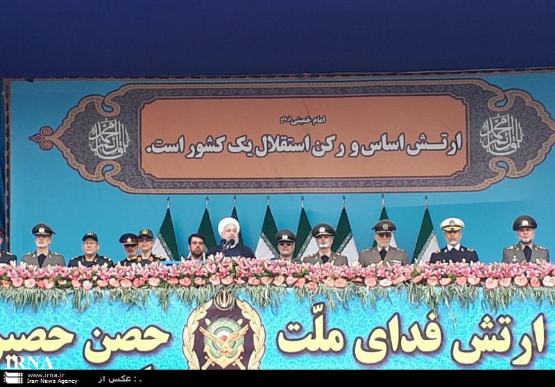 روحانی: قواتنا المسلحة خاصة الحرس هی من احبطت مخططات امریكا