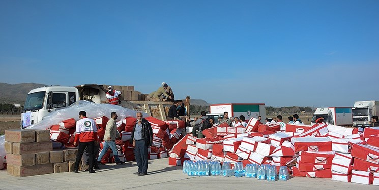 وصول مساعدات الکویت الی محافظة خوزستان