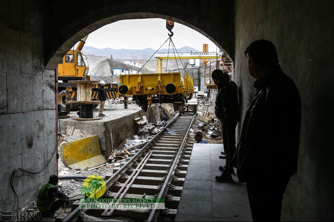 وفد ايراني يزور موقع إنشاء خط سكك الحديد شلمجة –-البصرة بالعراق