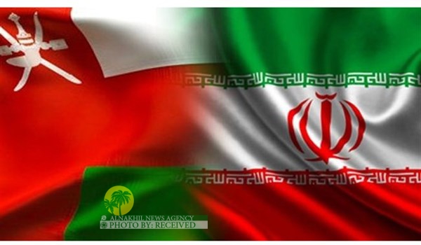 السفير العماني: مستعدون لتنمية التعاون مع التجار الايرانيين