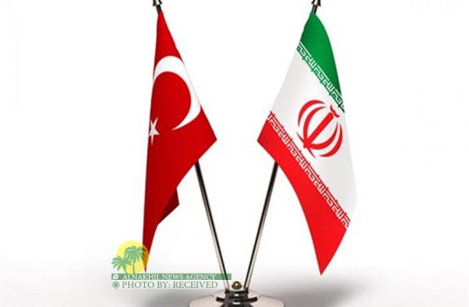 ايران وتركيا تبحثان رفع التبادل التجاري عبر “الريال” و”الليرة”