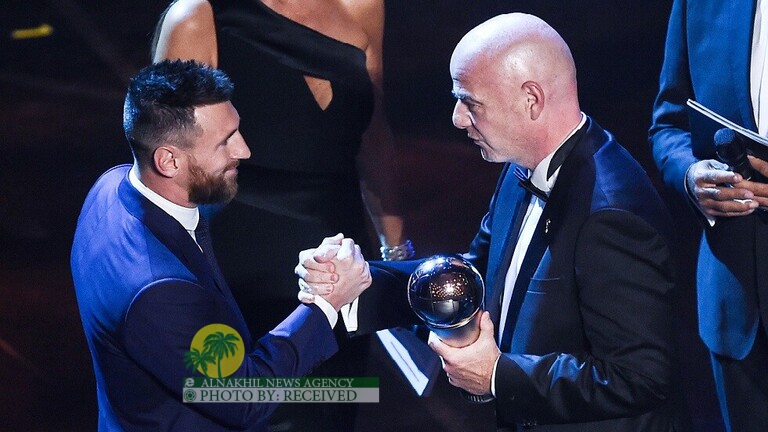 ميسي يتوج بجائزة “الفيفا” لأفضل لاعب في العالم 2019