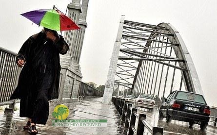 مدير الأرصاد الجوية في خوزستان:أمطار الخريف طبيعية هذا العام / التنبؤ بالفيضانات أمر مستحيل في الوقت الراهن