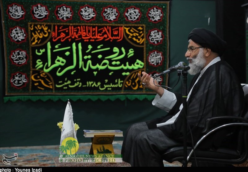 ممثل الولي الفقیه في خوزستان:تاسیس الدولة الإسلامية بحذافیرها تمنع الاختلاس