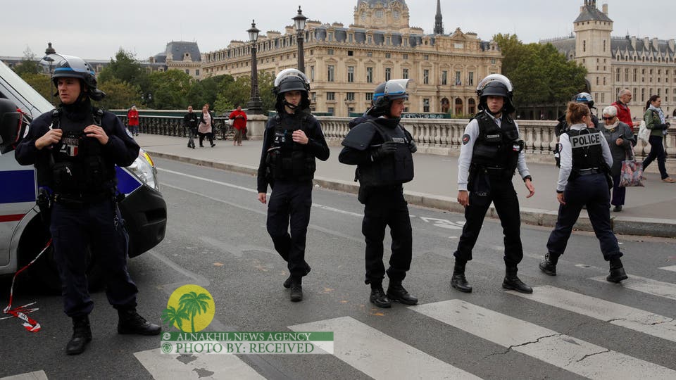 4 قتلى بهجوم مقر شرطة باريس.. والمنفّذ “شرطي”
