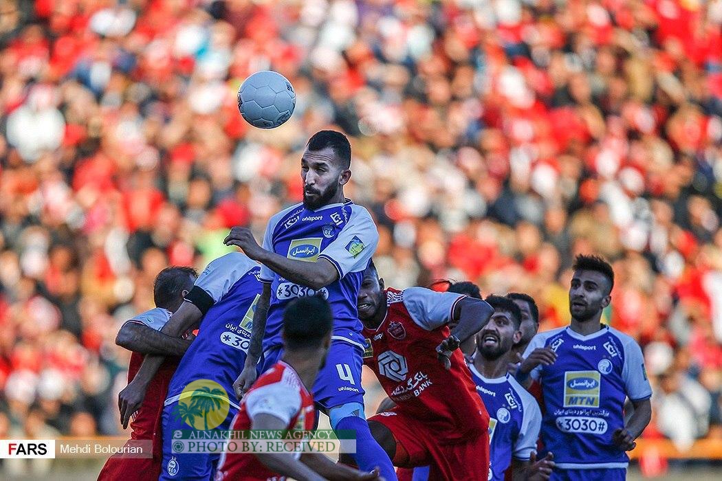 برسبوليس و استقلال يتعادلان 2-2 في دربي طهران الحادي والتسعين لكرة القدم