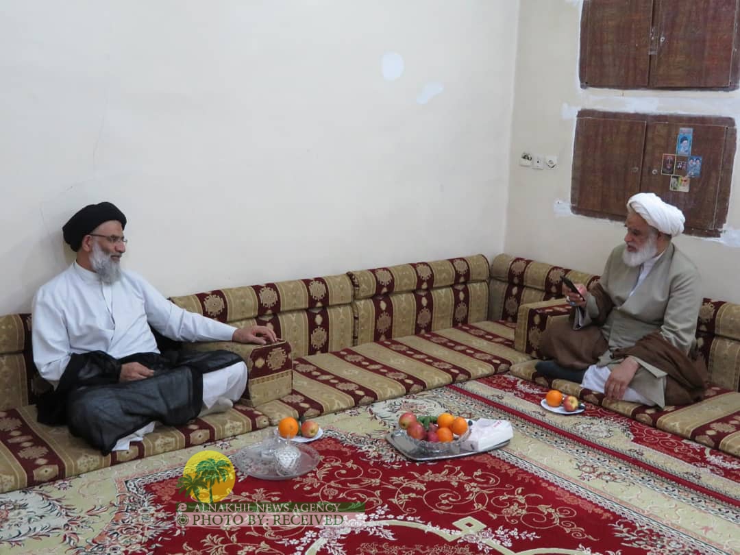 بالصور..ممثل الولي الفقيه في خوزستان يلتقي بآیة الله الكعبي في الاهواز ويبحث معه آخرالمستجدات