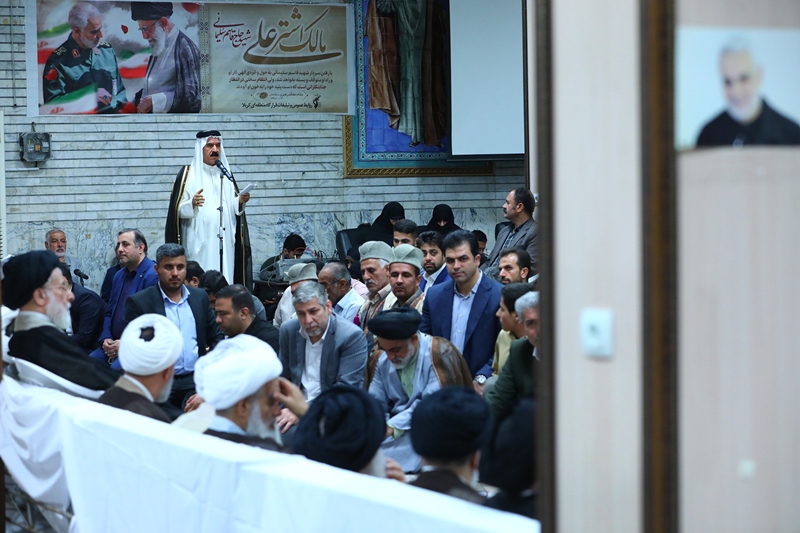 تقرير مصور : اية الله رئيسي يلتقي مع علماء الدين ورؤساء وشيوخ العشائر في محافظة خوزستان