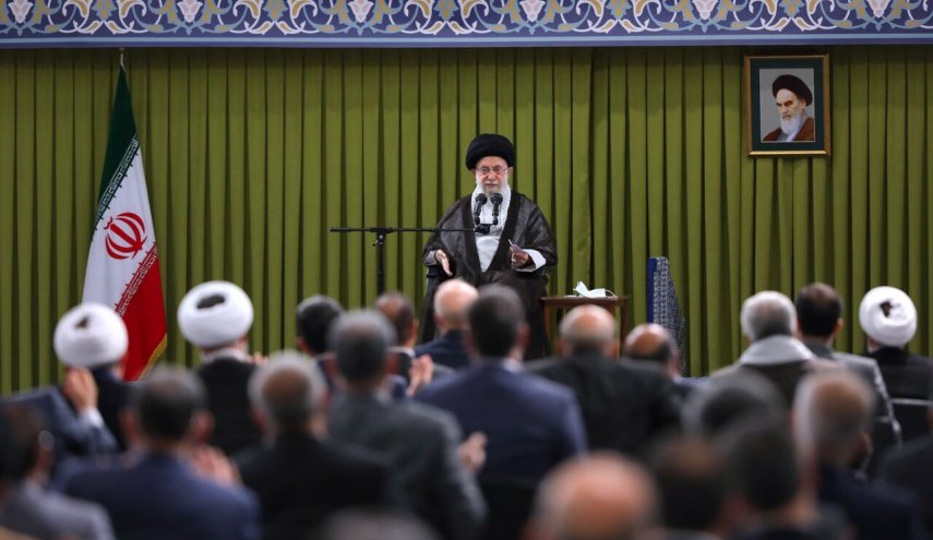 نواب مجلس الشورى الاسلامي يلتقون قائد الثورة الاسلامية اليوم