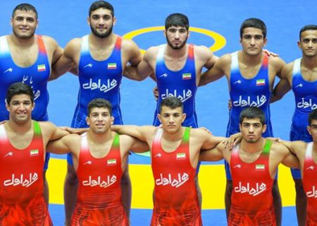 منتخب المصارعة الوطني یحرز لقب البطولة في العالم بتألق مصارعي خوزستان ورئیس الجمهوریة یبارک