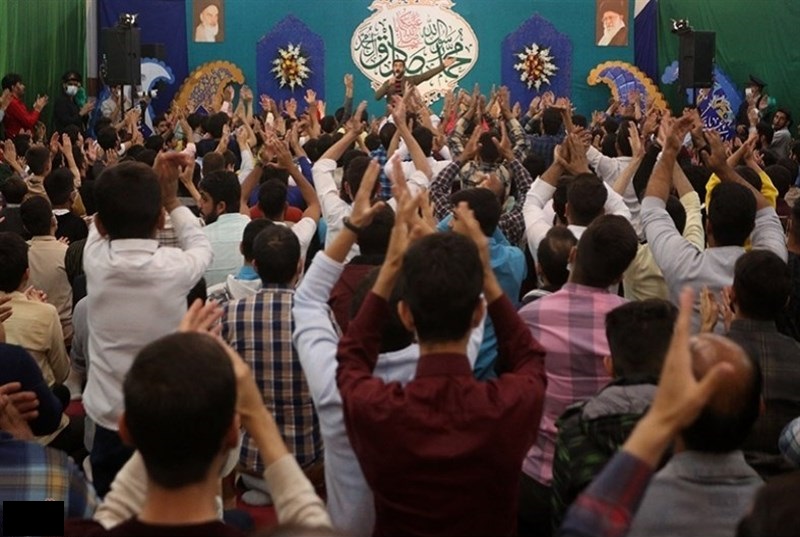 الاحتفالات في خوزستان تبلغ ذروتها ابتهاجاً بذكری مولد النبي (ص)