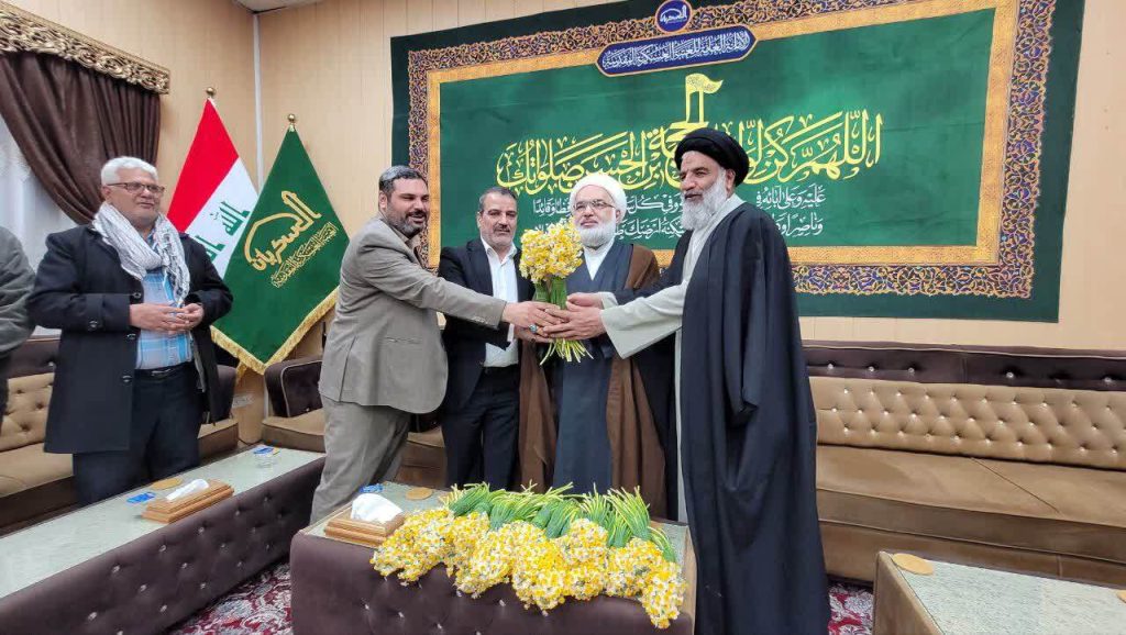 خوزستان تهدي باقات من أزهار النرجس إلى مرقدي الإمامين الكاظمين والعسكريين (ع) + صور