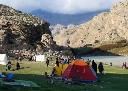 خلال 6 ایام.. أكثر من مليون سائح زارو المناطق السياحية في خوزستان