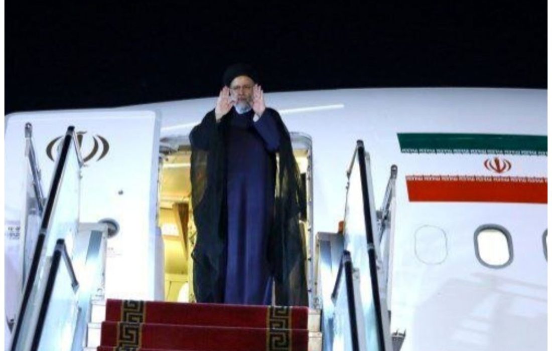 رئيس الجمهورية يغادر محافظة خوزستان عائدا الى طهران