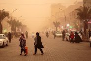 تلوث الجو یعطل الدوام الصباحي للمدارس في بعض مدن خوزستان