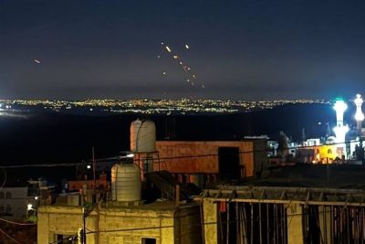 الحرس الثوري يعلن استهداف قاعدة "الأزرق" الأمريكية في الأردن بهجوم صاروخي مكثف 