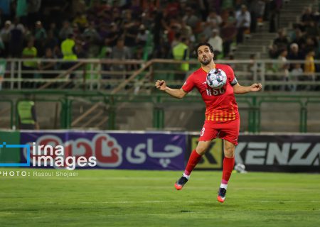 فولاد يخطف الفوز من فجر سباسي بهدف قاتل في الثواني الأخيرة +فيديو