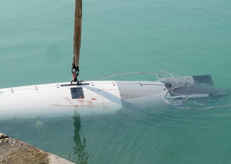 أول صور لغواصة أمريكية بدون طيار تم الاستيلاء عليها في مضيق هرمز +فيديو